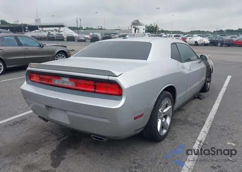 2009 Dodge Challenger R/T from USA, damaged, VIN 2B3LJ54T59H510432